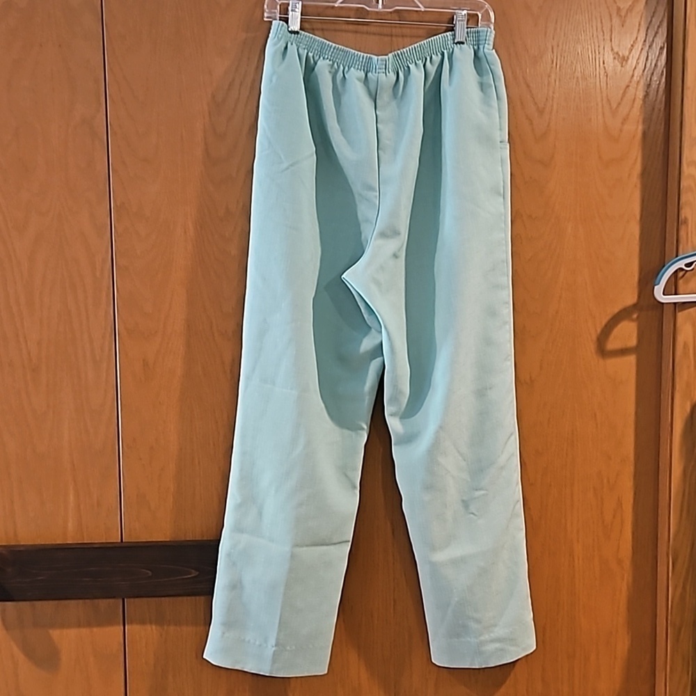 Alfred Dunner Pants - Picture 4 of 4